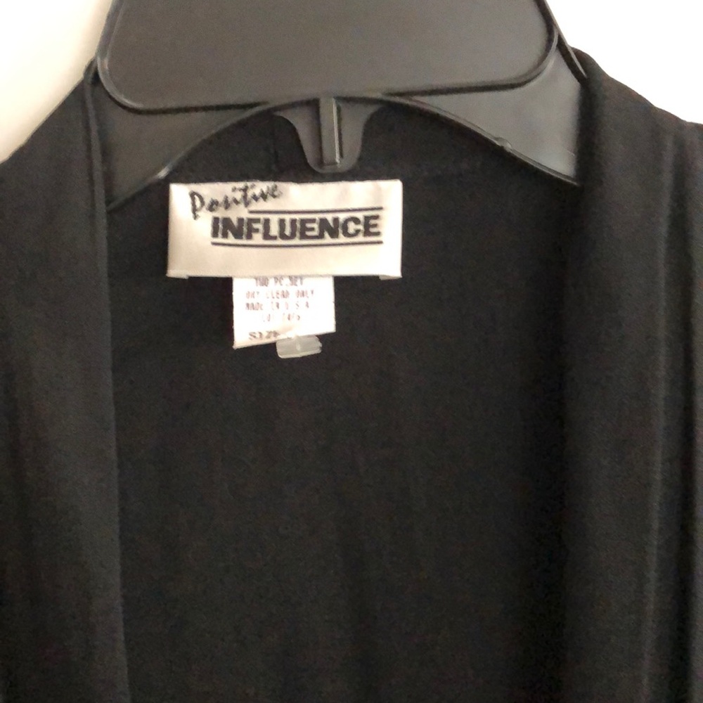 Positive Influence Tunic - Picture 3 of 6